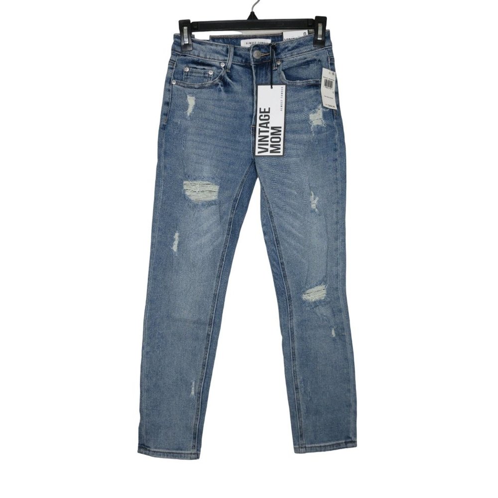 Almost Famous Women's Vintage Mom High Rise Jeans Medium Wash Size 0 B2-06